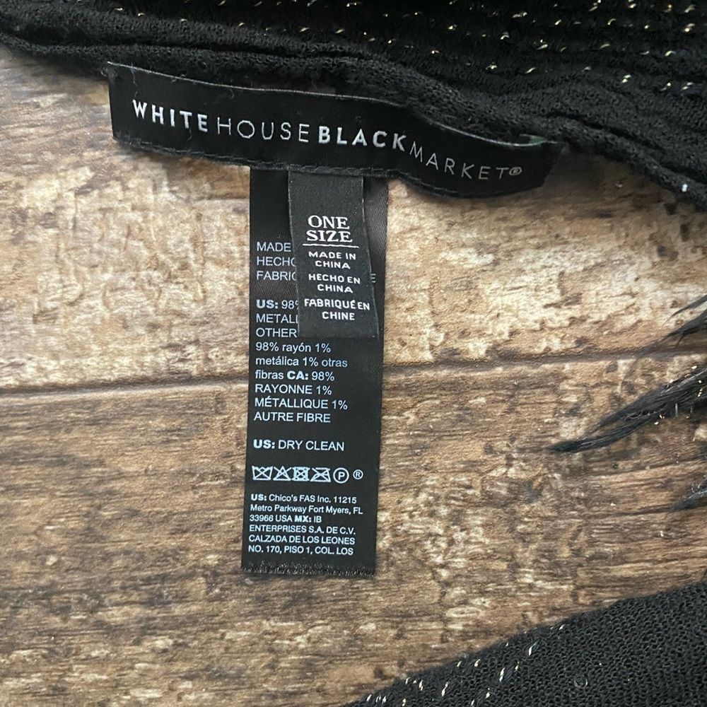 White House Black Market Scarf - Picture 5 of 6